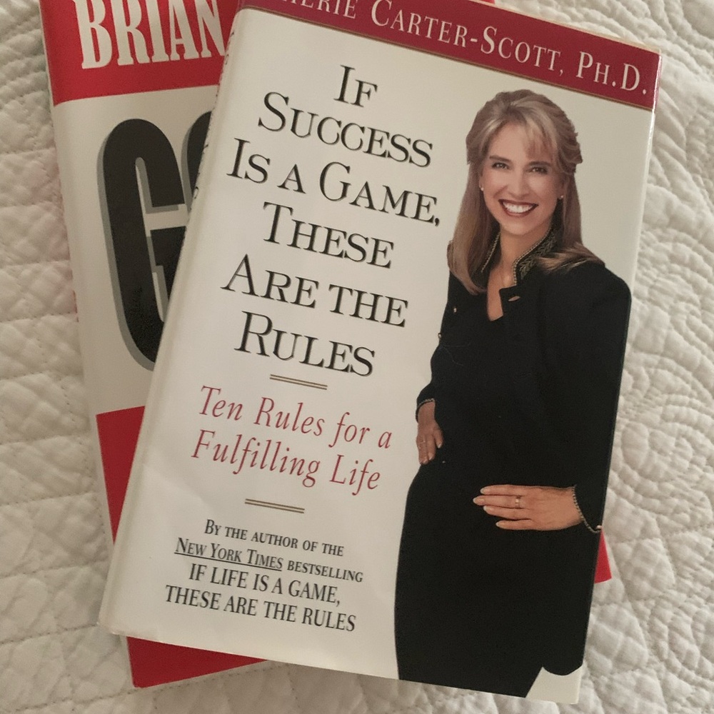 Books - Picture 2 of 8